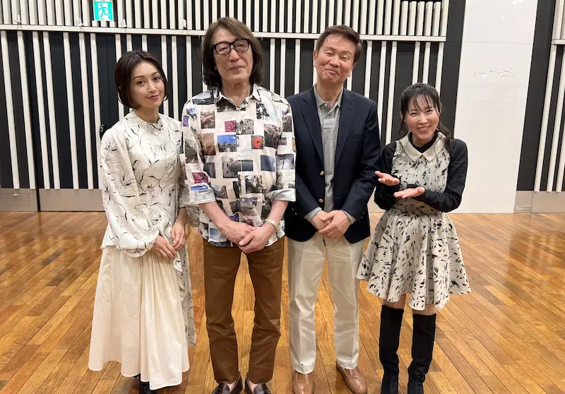 （左から）酒井法子、矢沢透、森田健作、風谷南友の画像