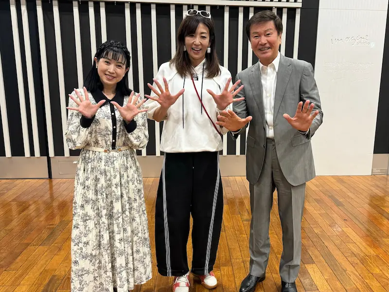 左から西村知美さん、中島史恵さん、森田健作さん