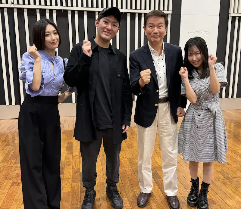 左から酒井法子さん、中村橋之助さん、森田健作さん、風谷南友さん