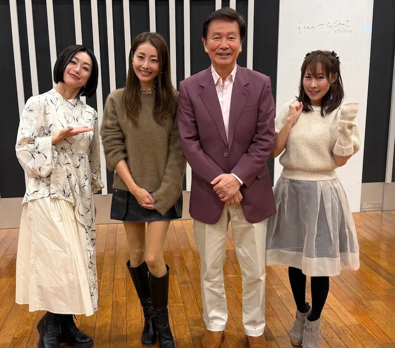 左から酒井法子さん、熊切あさ美さん、森田健作さん、風谷南友さん